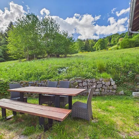 La Ferme Du Pre Toussaint, 9 Guest Garden Vosges 科尔尼蒙